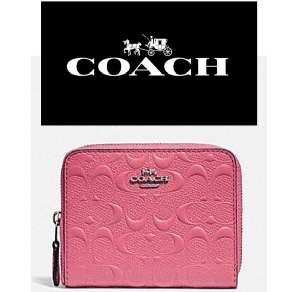 πΈ COACH Strawberry Leather Zip Around Wallet NWT